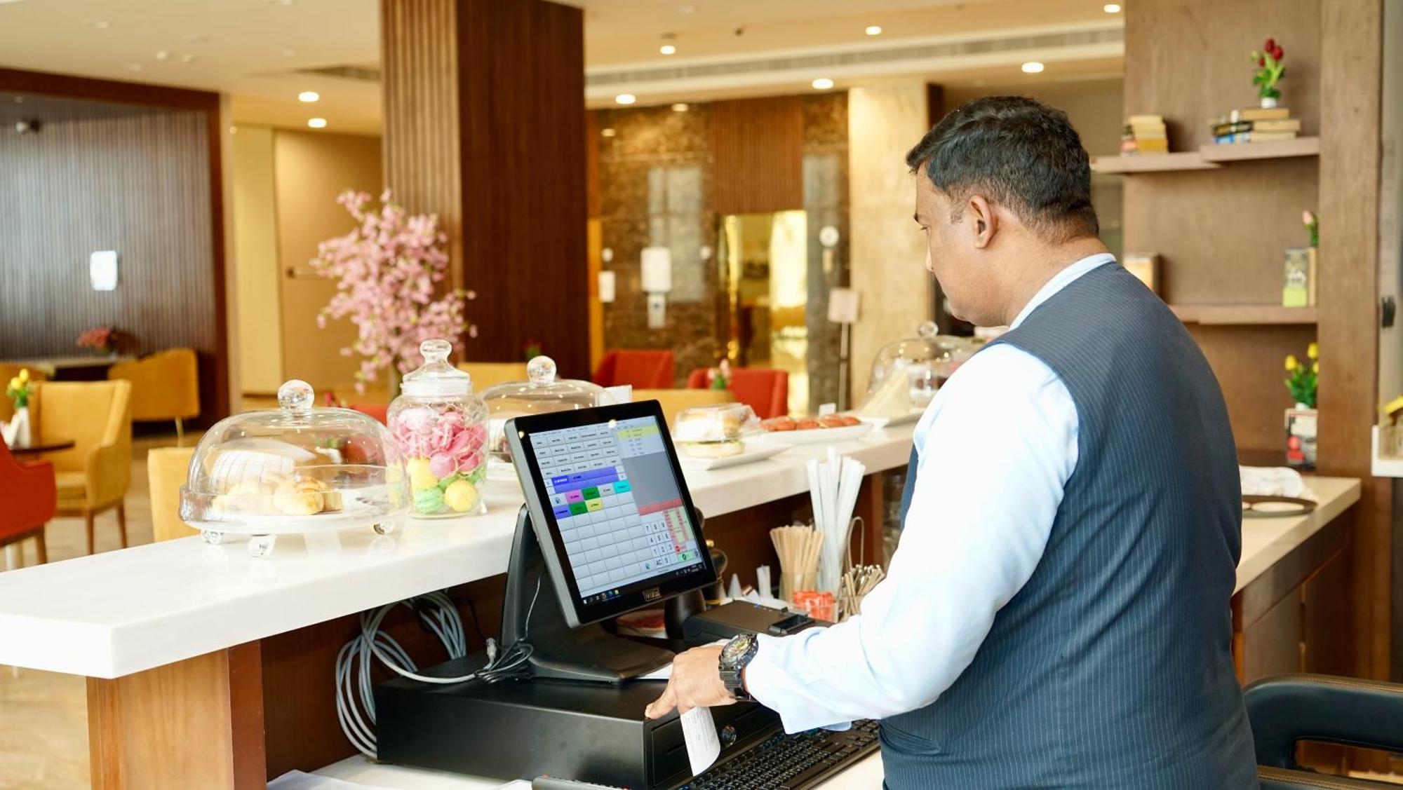 Kyriad Hotel Salalah Exterior foto