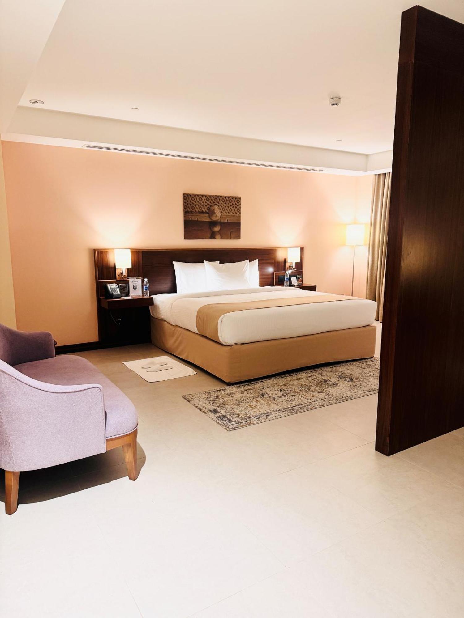 Kyriad Hotel Salalah Exterior foto